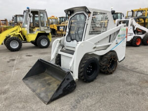 00464 | UNICARRIERS 705