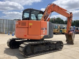 EXCAVATOR HITACHI ZX75US-3